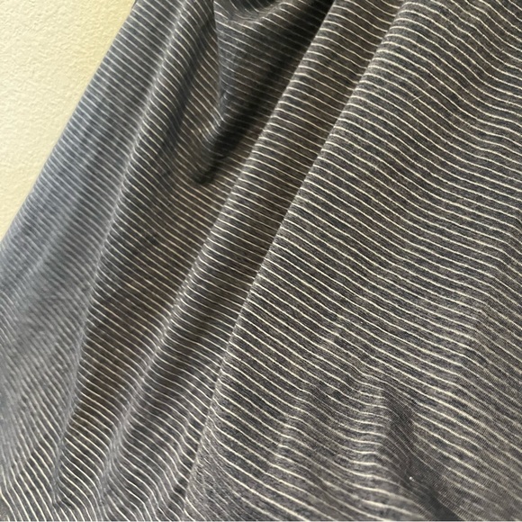 Fabletics & Athleta Active Tanks Bundle - Picture 14 of 16